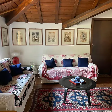Beautiful Flat With View And Access To The Διαμέρισμα