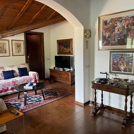 Apartment Beautiful Flat With View And Access To The