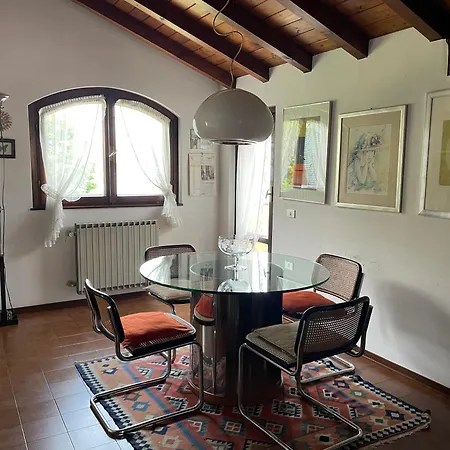 Beautiful Flat With View And Access To The Lenno